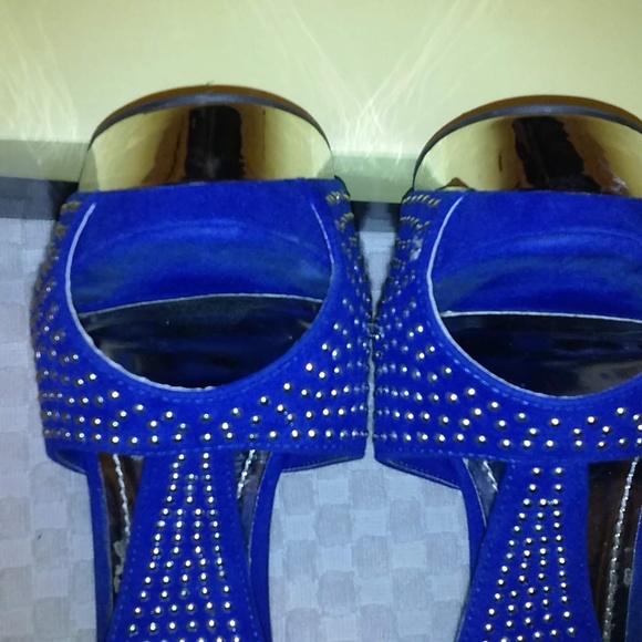 Liliana Peep Toe Stilettos with Silver Accent - Picture 4 of 7